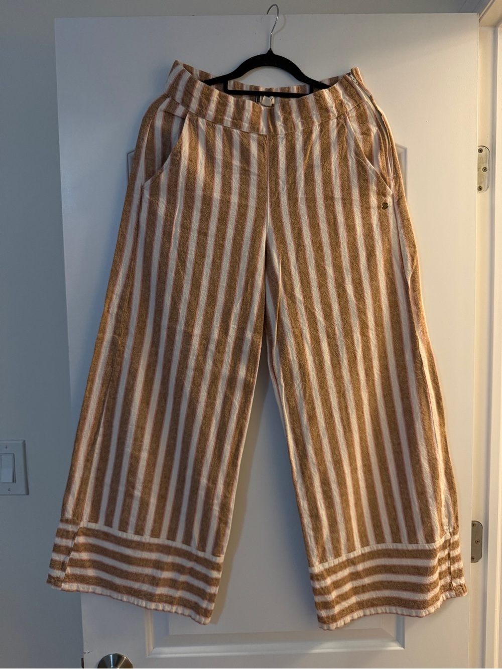 Roxy Wide Leg Striped Pants in Tan and White